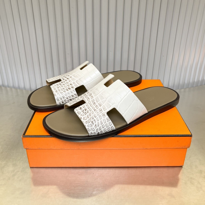 H**me5 slippers